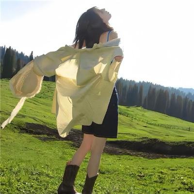 玉米田的小孩
